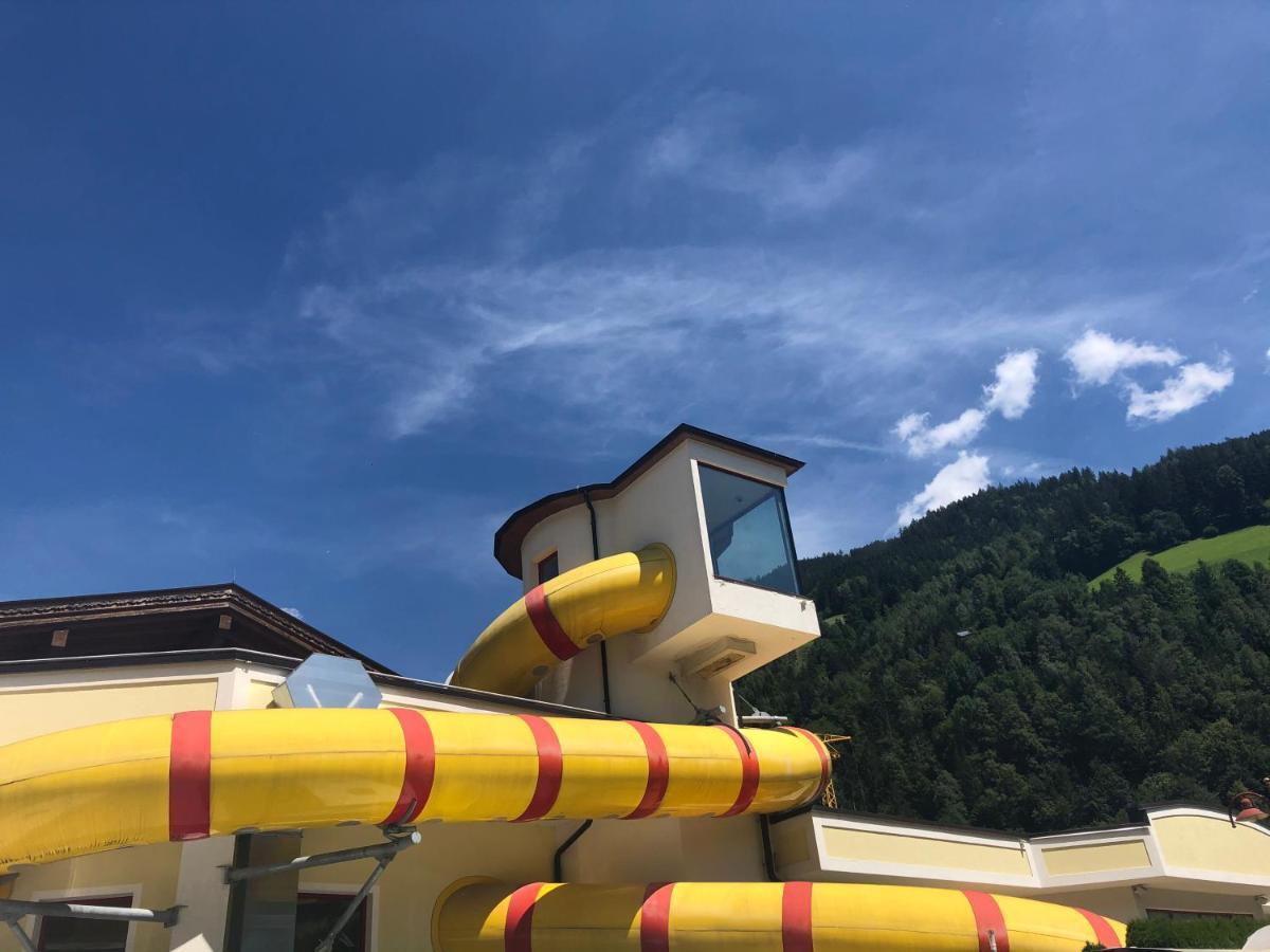 Отель Zillergluckhutte - 5 Sterne Camping Aufenfeld Aschau Im Zillertal Экстерьер фото